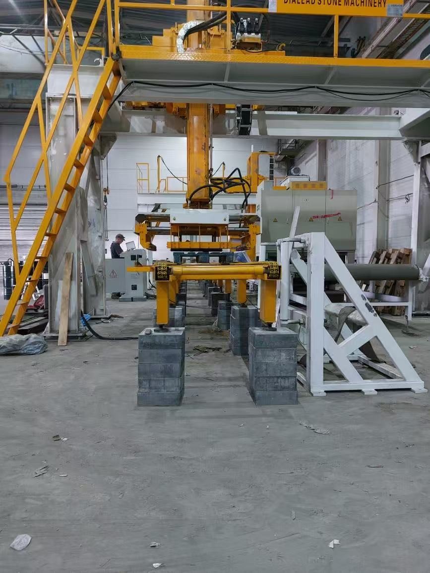 τελευταία εταιρεία περί Αυτοματοποιημένη γραμμή γυάλωσης με ρομπότ στο Lipetsk